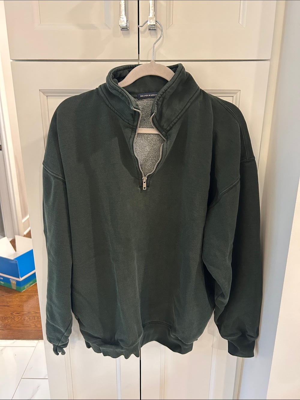 Brandy Melville Dark Green V-Neck Quarter-Zip Sweater Oversized